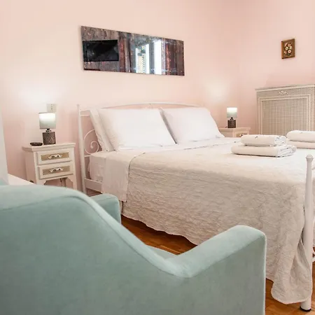 Seaview Serenity Apartment