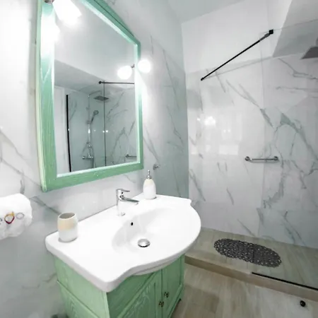 아파트 Seaview Serenity *